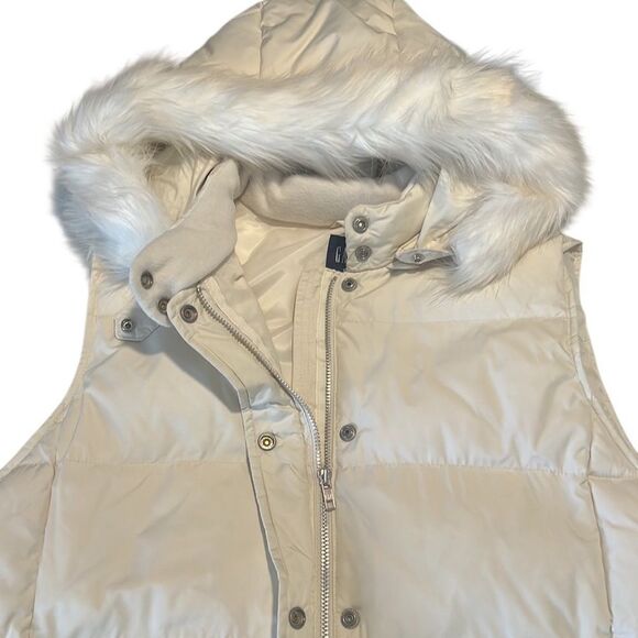 GAP Ivory Full Zip and Snap Faux Fur Trimmed Hooded Puffer Vest Size XL - Picture 5 of 13